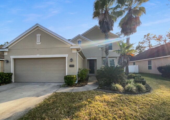 Building Photo - 15713 Lexington Park Blvd