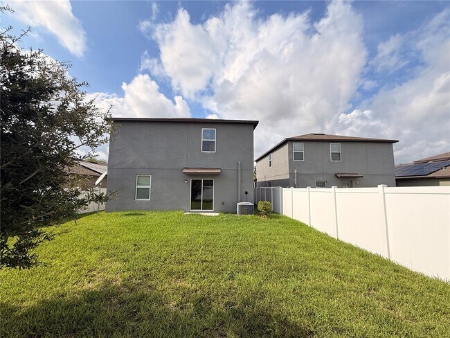 Building Photo - 10363 Shady Preserve Dr