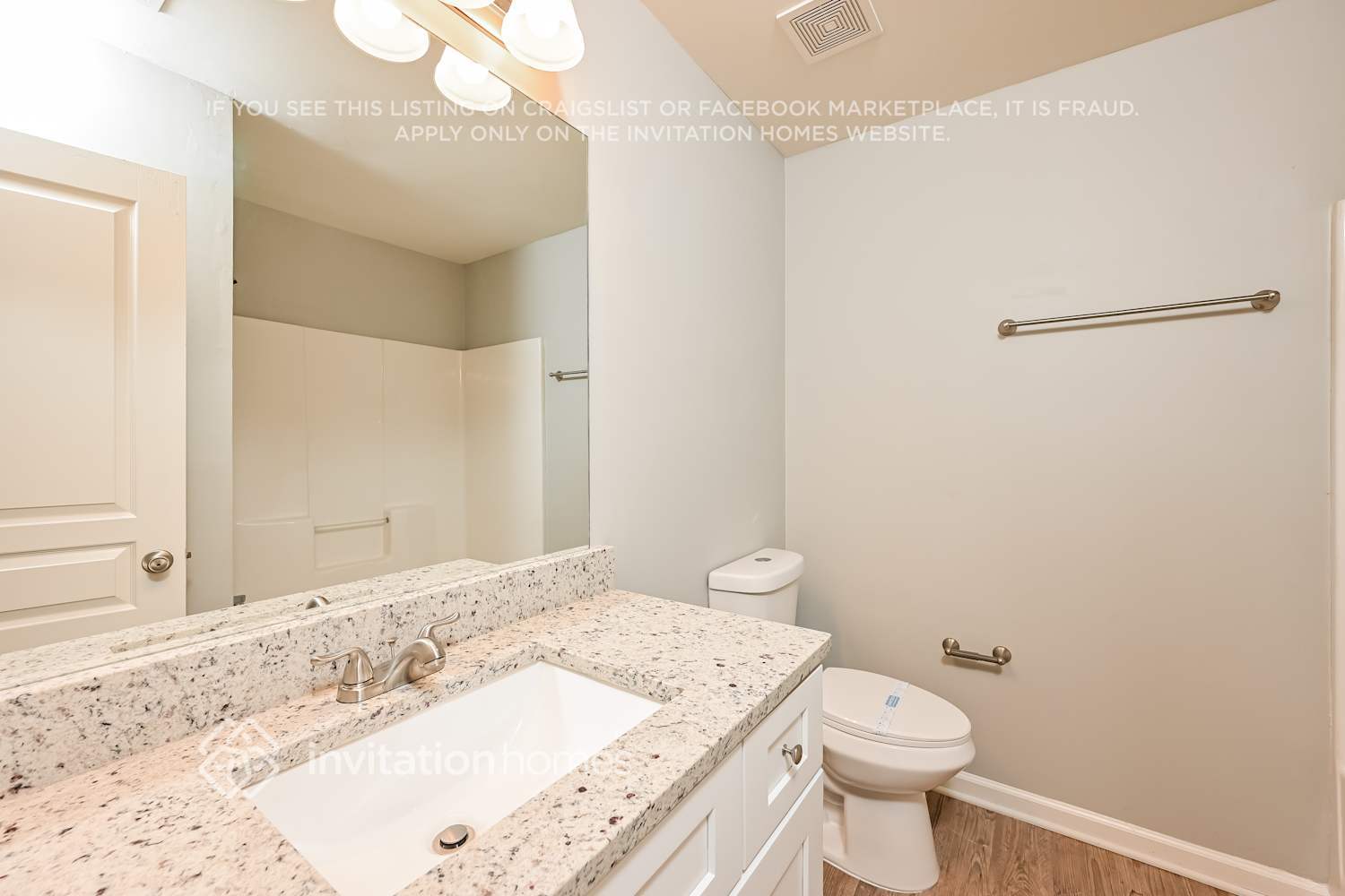 Building Photo - 3460 Kentwater Dr