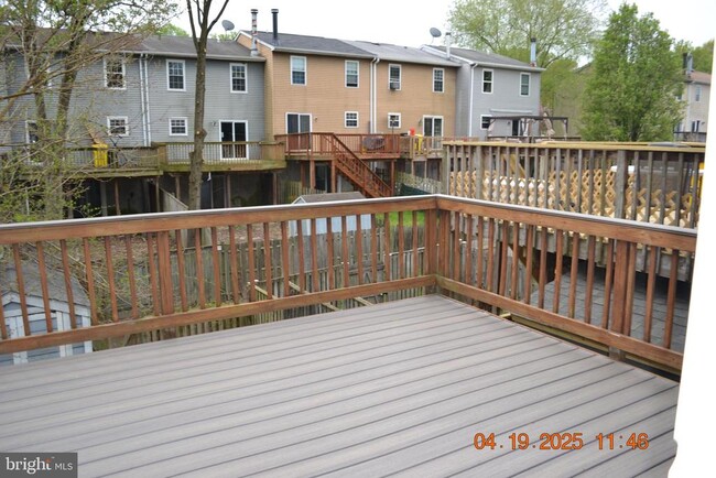 Building Photo - 351 Cool Breeze Ct
