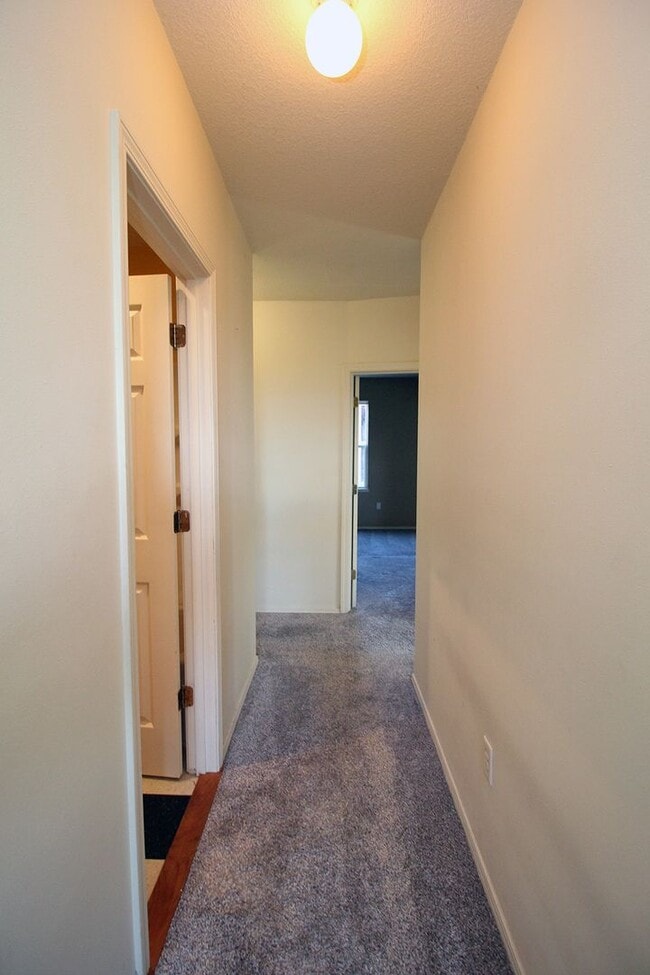 Building Photo - 3308 N Missouri Ave