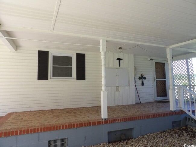 Building Photo - 6801 Swamp Fox Hwy W