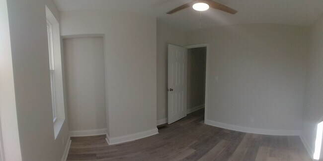 Building Photo - Brand New home!!