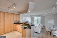 Building Photo - 3101 N Hampton Dr