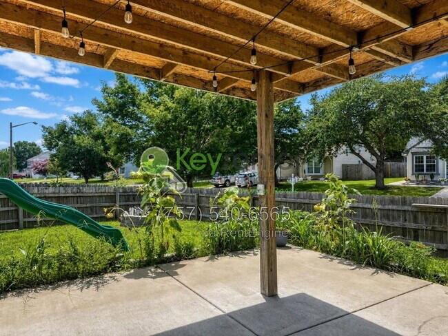 Building Photo - 1197 Dovetail Ct