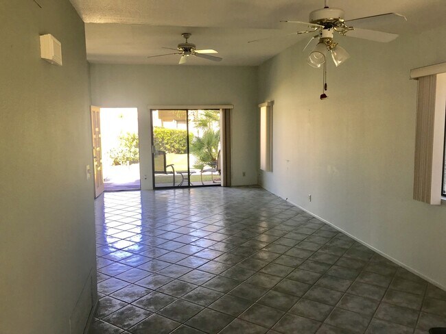 Building Photo - 2273 Los Patos Dr