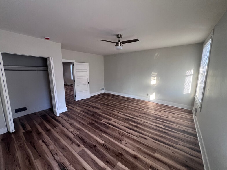 Building Photo - 427 Fourth St