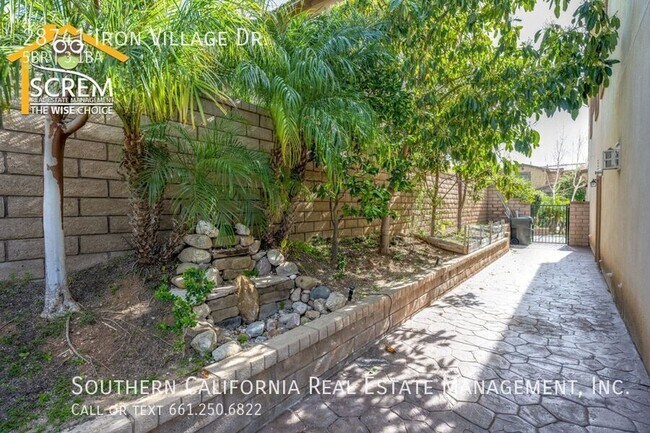 Building Photo - 28741 N Iron Village Dr