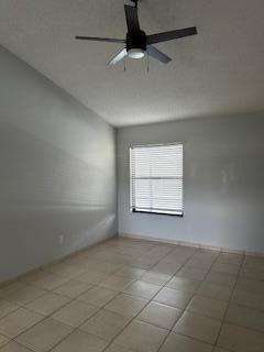 Building Photo - 917 SE Streamlet Ave