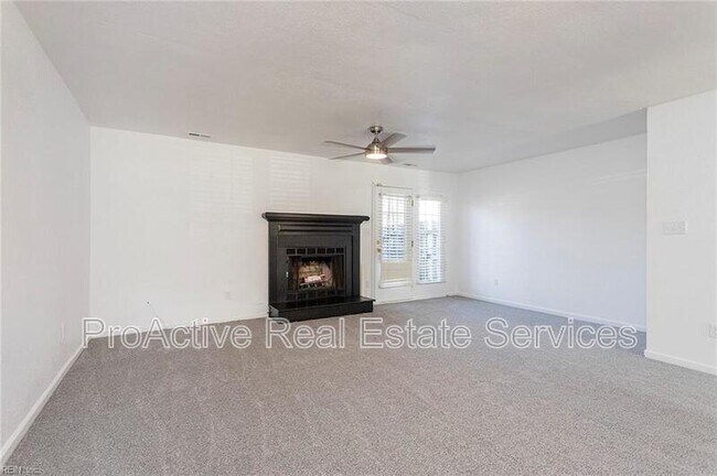 Building Photo - 5684 Campus Dr
