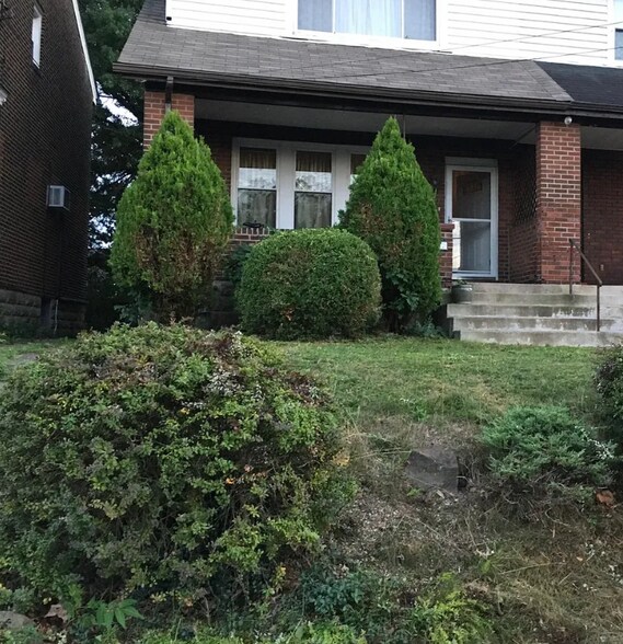 Building Photo - 6342 Crombie St