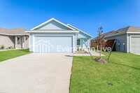 Building Photo - 220 Sycamore Pl