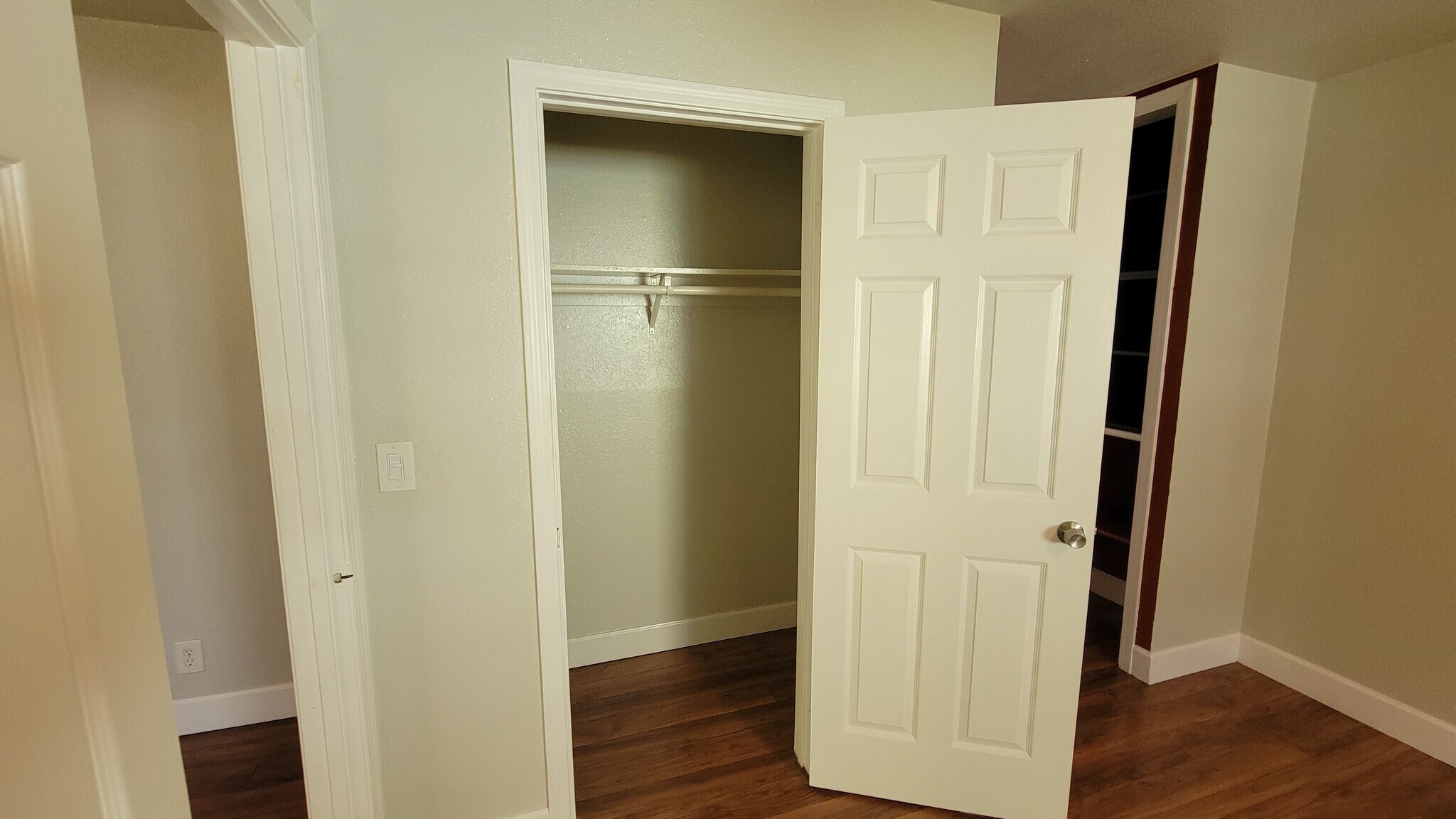 Building Photo - 3116 San Carlos Way