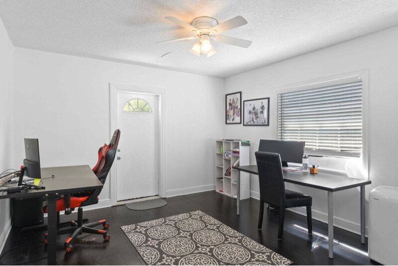 Building Photo - 350 N Phelps Ave