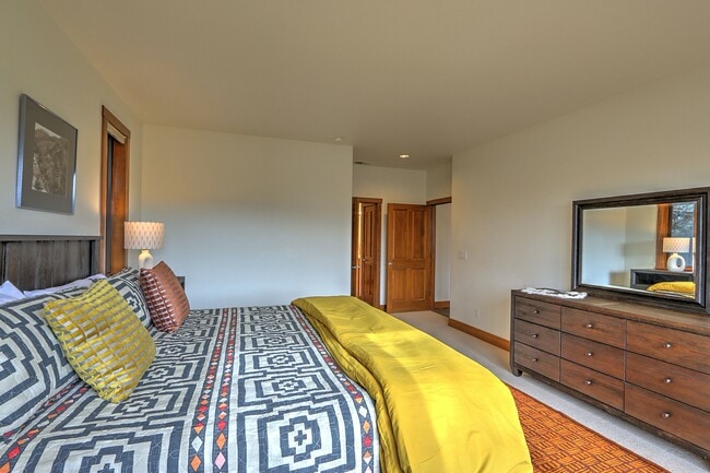 Building Photo - 408 Settlement Ln