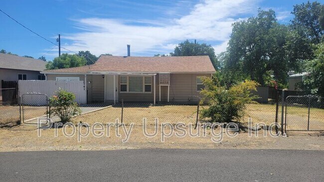 Building Photo - 2741 Marilyn Ave