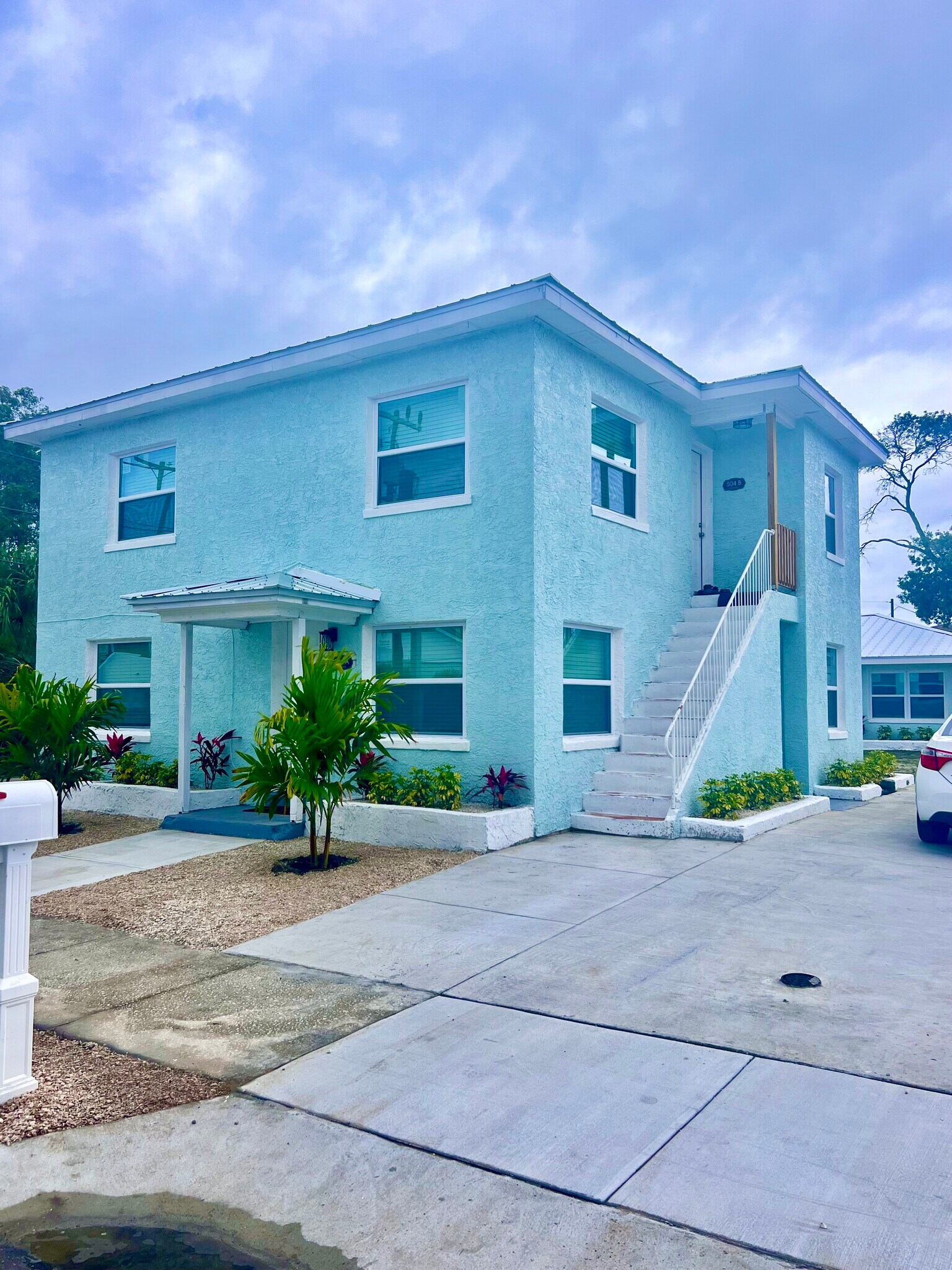 Building Photo - 504 Engman St