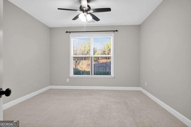 Building Photo - 3515 Knobcone Dr