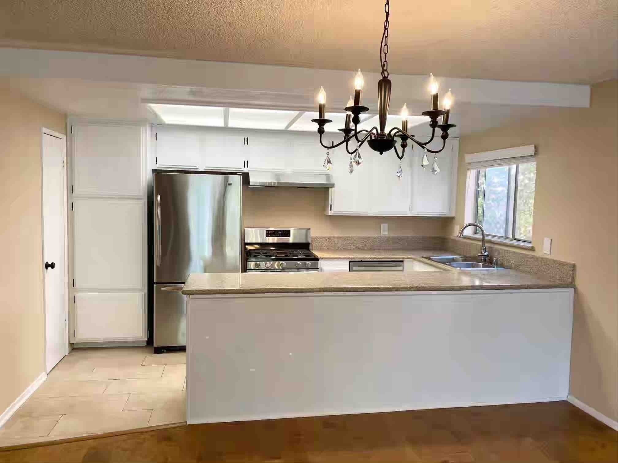 Building Photo - 505 N Louise St