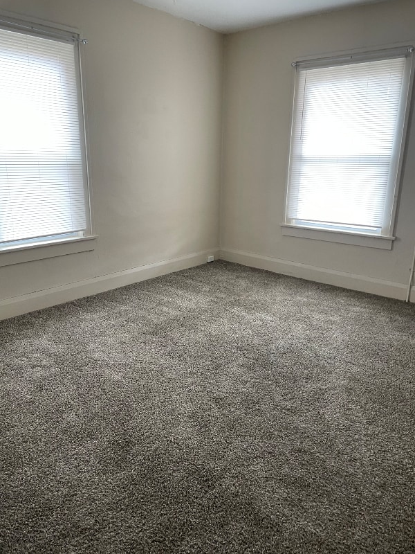 Building Photo - 334 Robbins Ave