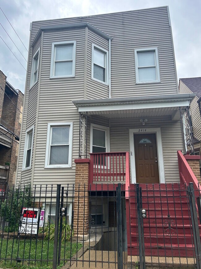 Primary Photo - 2414 N Lawndale Ave