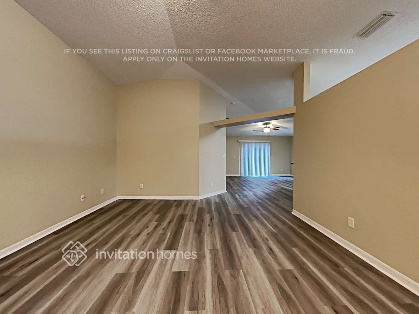 Building Photo - 2394 Bayhill Dr