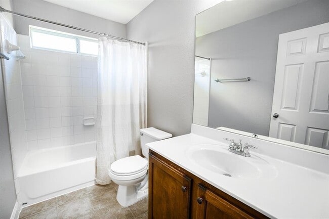 Building Photo - 725 Crane Canyon Pl