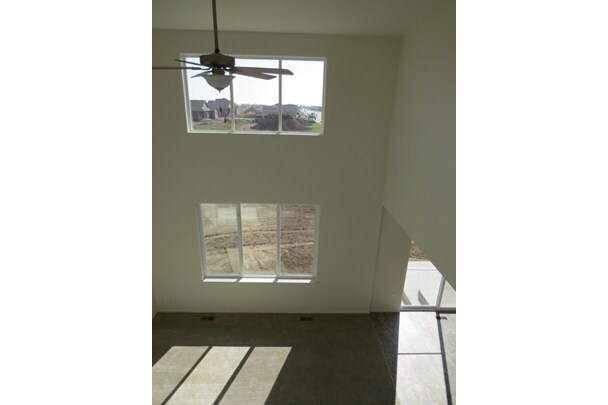 Building Photo - Spacious 3 Bed, 2 1/2 Bath in Berthoud