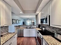Building Photo - 26 Royal Palm Way
