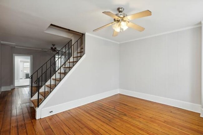 Building Photo - Beautiful 3 bedroom, 1.5 bath twin home in Conshohocken Available for Rent!