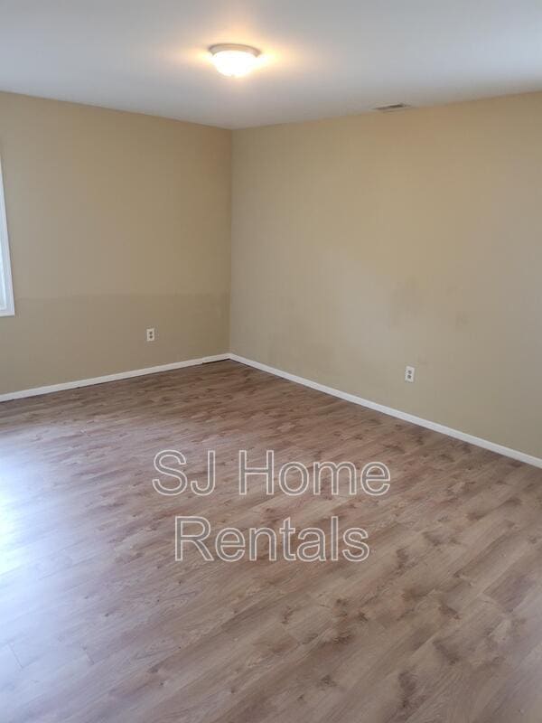 Building Photo - 47 Holstone Ln