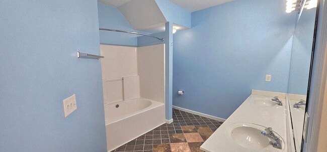 Building Photo - 27 Fawn Creek Pass