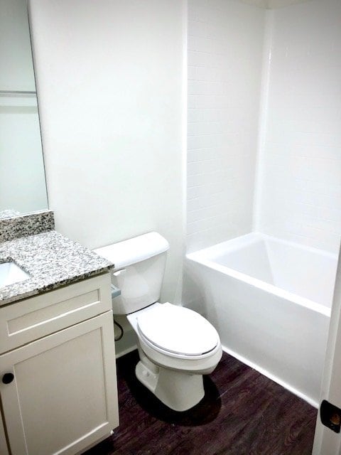 Building Photo - 3 BD 3 BA with Bonus Room or 4th Bedroom