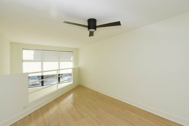 Building Photo - 959 W Grace St