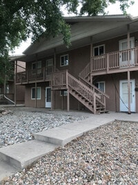 Building Photo - 1021 Delaware Dr