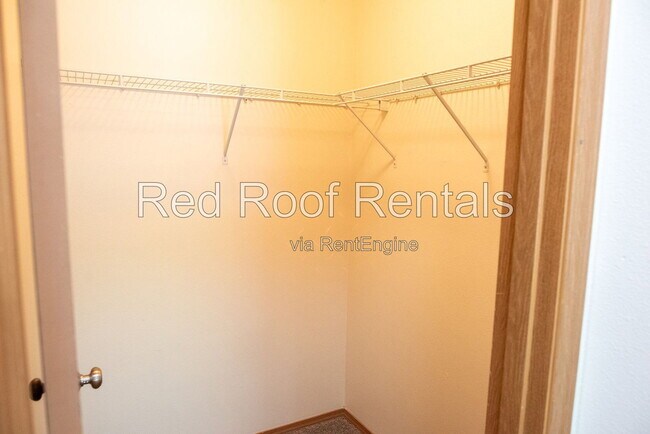 Building Photo - 14807 36th Ave Ct E