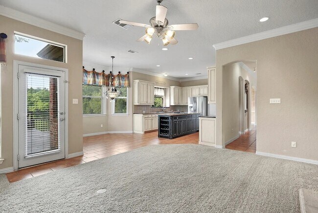 Building Photo - 3103 River Bend Dr