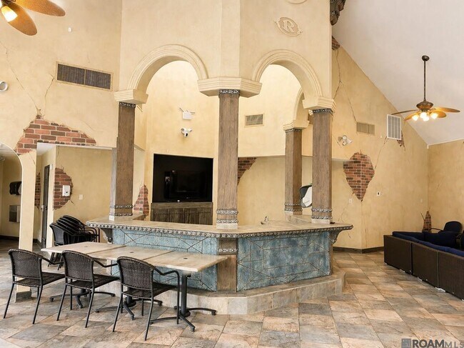 Building Photo - 2045 N 3rd St