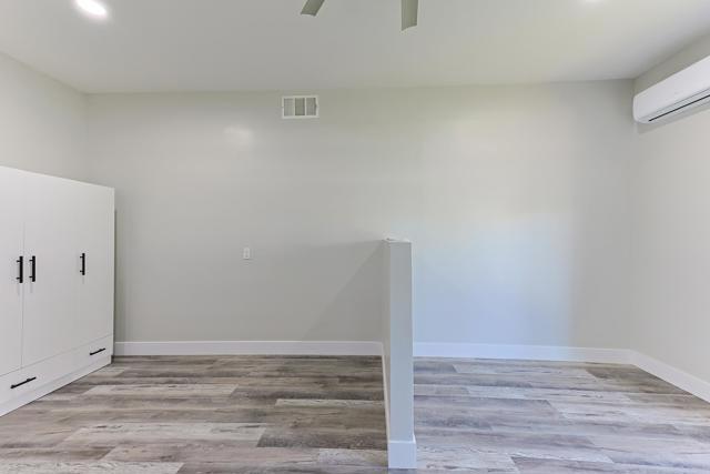 Building Photo - 142 L St