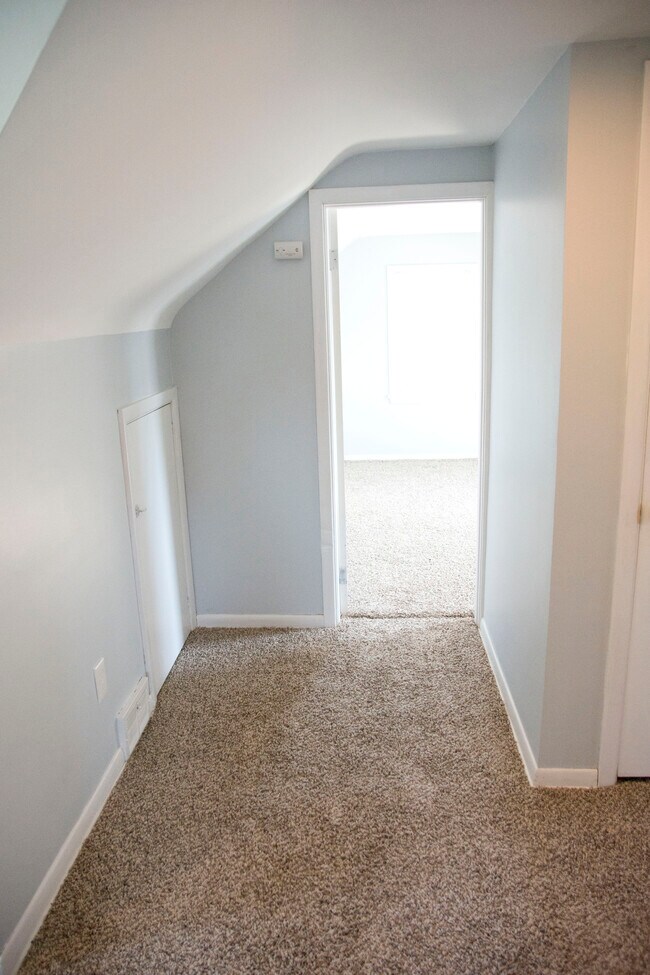 Building Photo - 1242 Genesee Ave