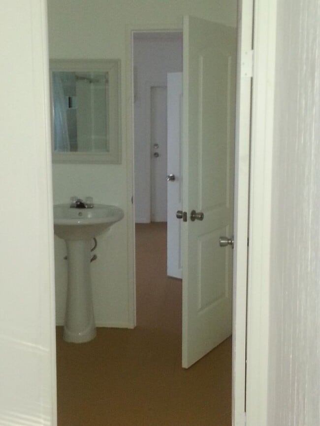 Building Photo - 7503 Jamie Wynell Cir