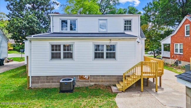Building Photo - 3921 Staebler Ave