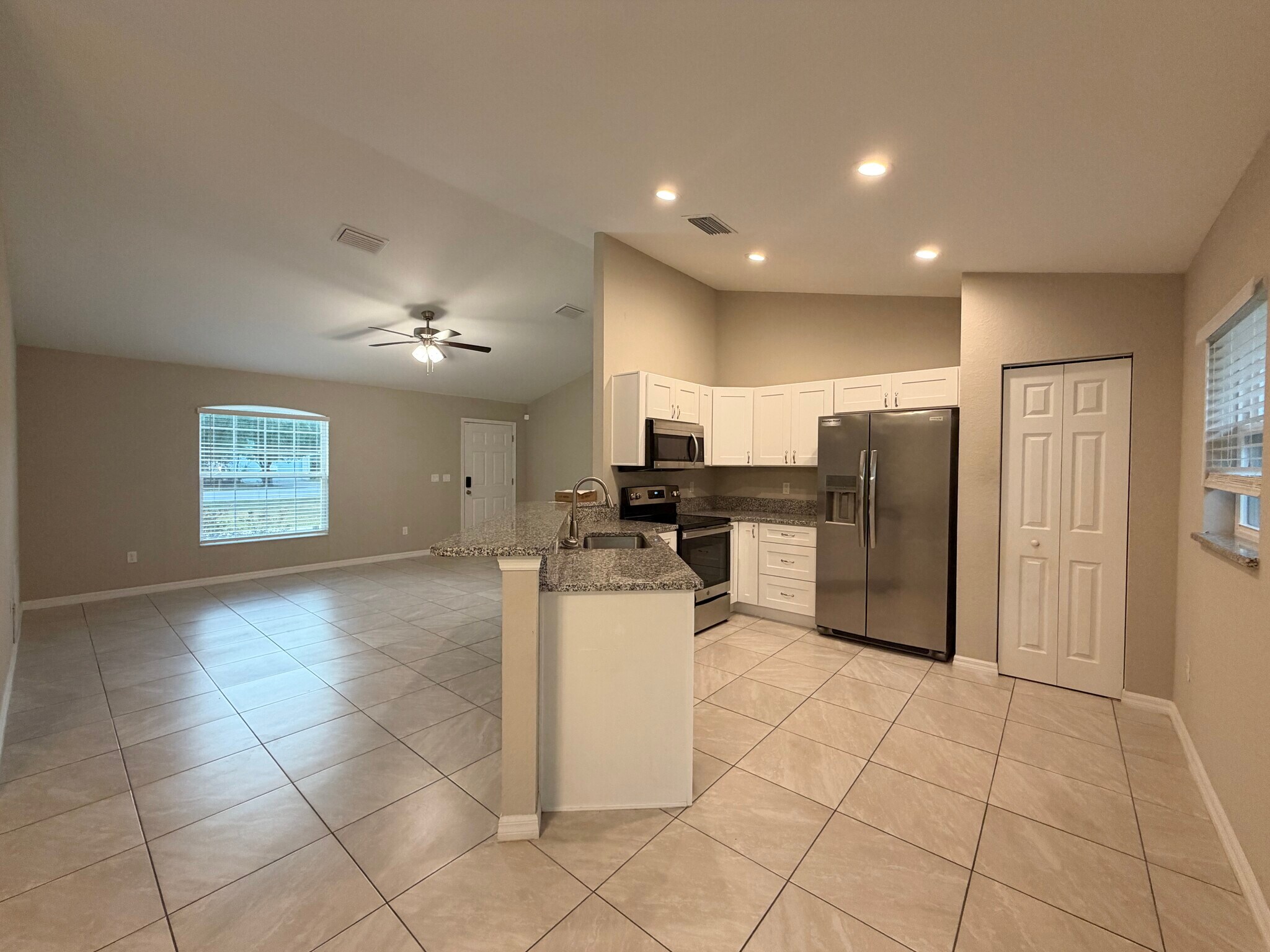 Building Photo - 7 Juniper Pass Way