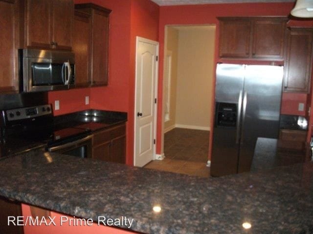 Building Photo - 5 br, 3 bath House - 12 Brentview Drive