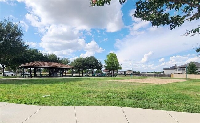Building Photo - 534 Apricot Dr