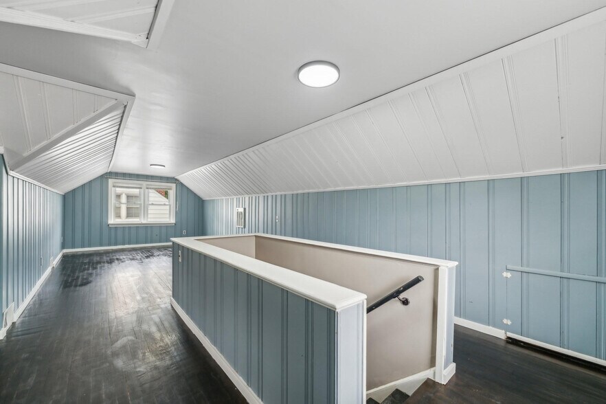 master - 1639 Harwich Rd