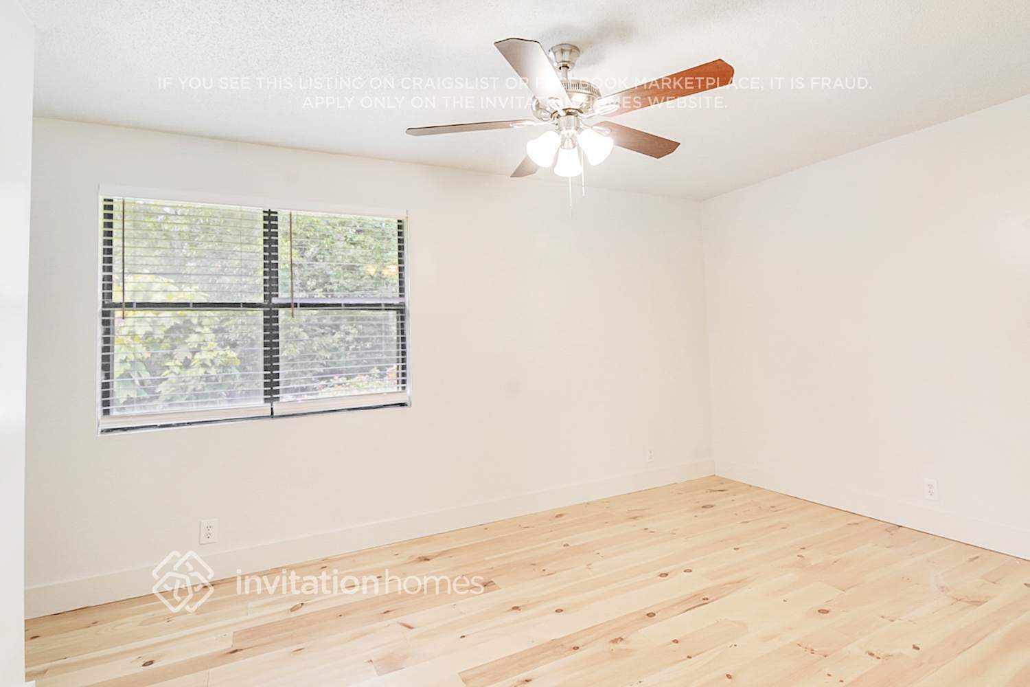Building Photo - 10612 Chelsea Dr