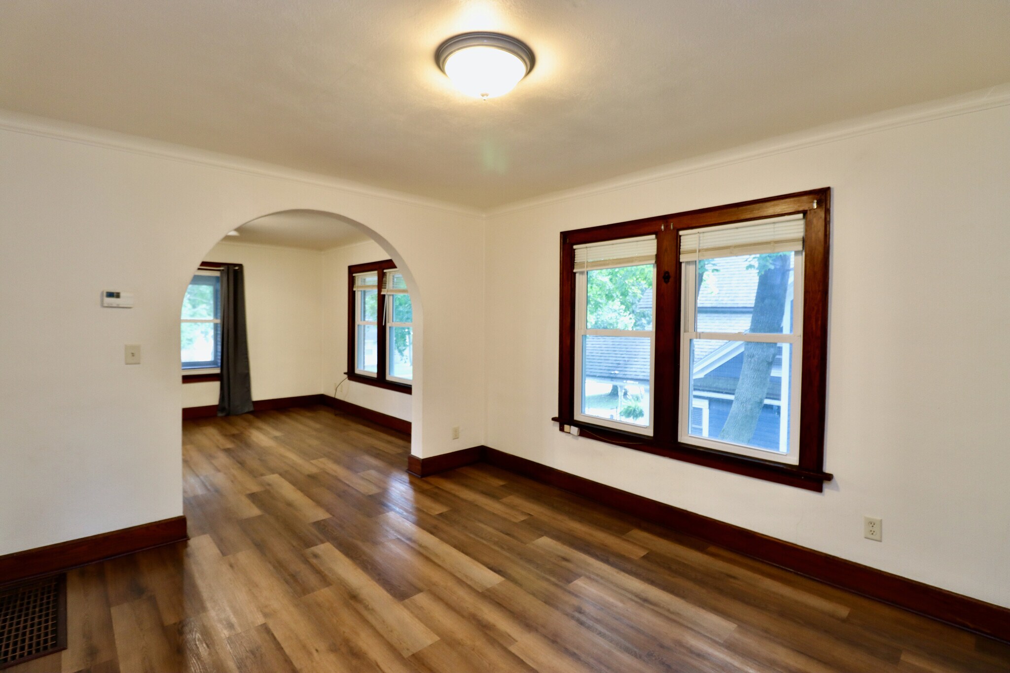 Building Photo - 744 Central Ave