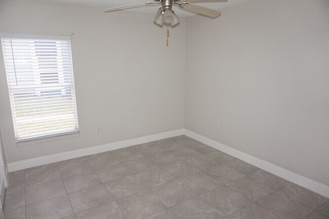 Building Photo - Newly Remodeled 1 Bed 1 Bath in Arbors of Sendera