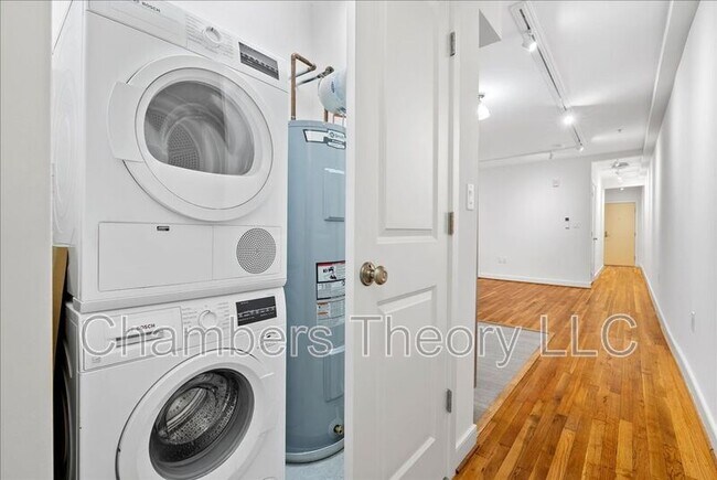 Building Photo - 220 2nd St SE